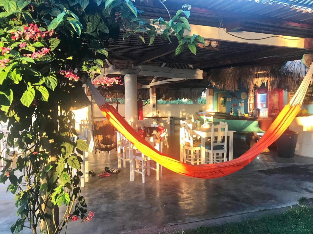 The Spot - Beachfront Sports Pousada อิกาไรย์ ภายนอก รูปภาพ