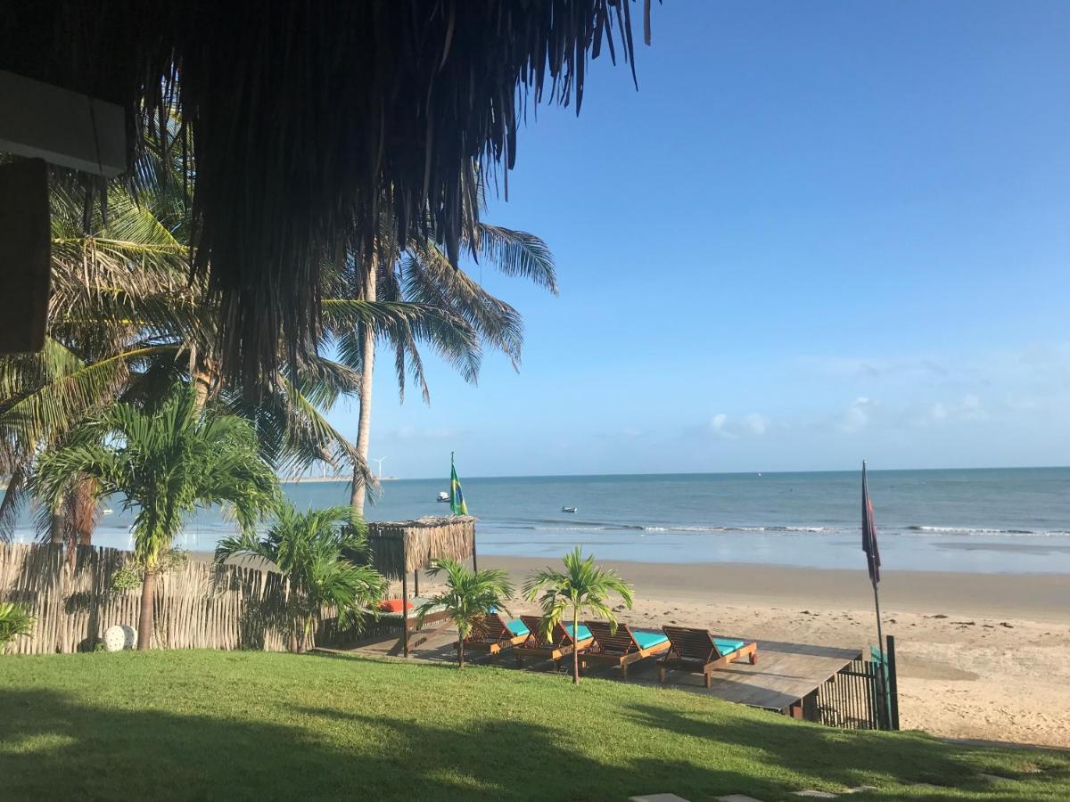 The Spot - Beachfront Sports Pousada อิกาไรย์ ภายนอก รูปภาพ